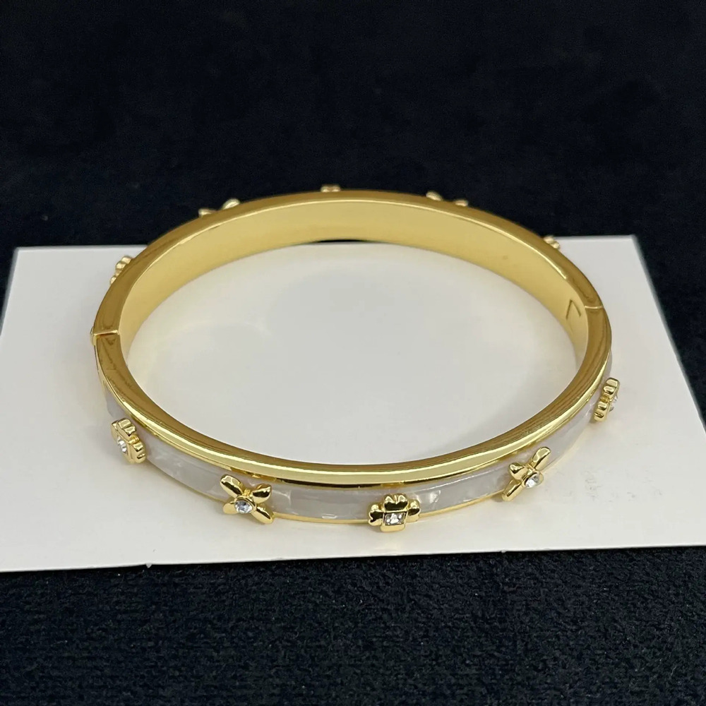 Tory Burch Metal Clover Bracelet
